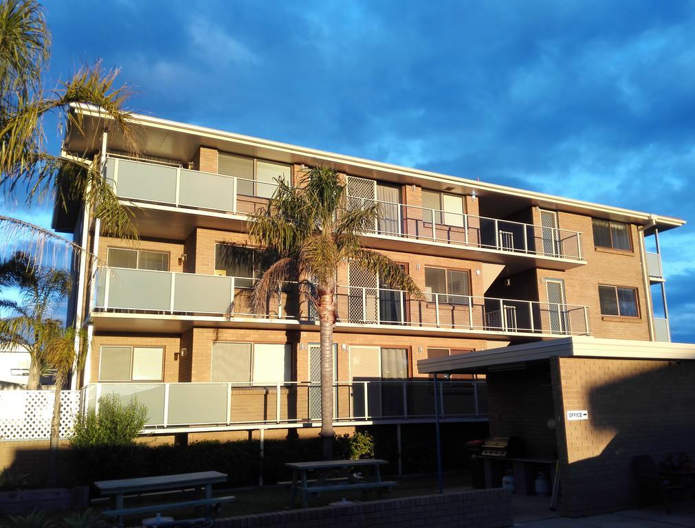 Narooma Palms Holiday Apartments Exterior photo